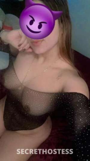 27 year old Colombian Escort in latina