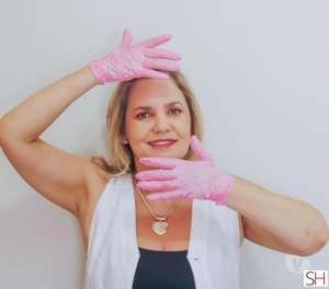 44 year old White Escort in Patos De Minas Minas Gerais claudia massoterapeuta profissional
