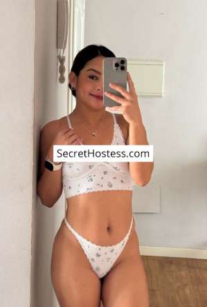 22 year old Latin Escort in Malaga Mia, Agency