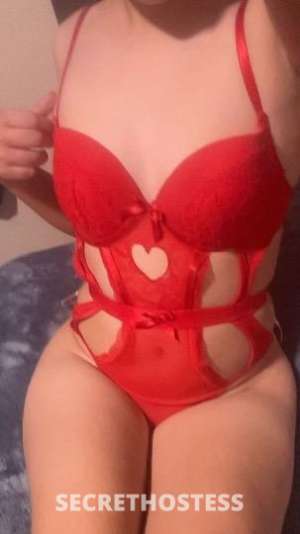 22 year old Escort in Palm Bay FL looking for cardate/outcall in melbourne