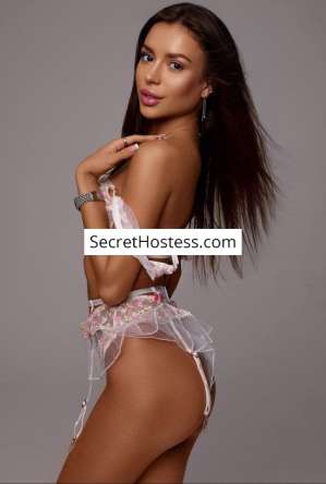 Tamira, Agency in Warsaw