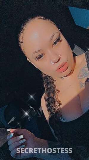 22 year old Escort in Reno NV cum play