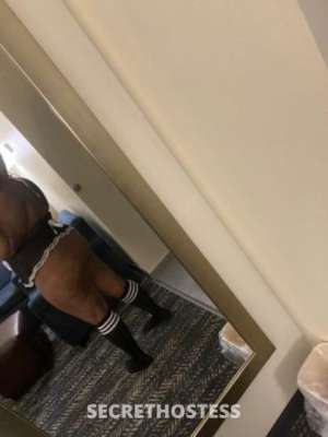 25 year old Escort in Memphis TN Big Sexy Deep Goblerr