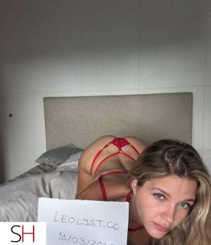 Looking for friend with benefits - wet &amp; juicy fat  in Tricities/Pitt/Maple