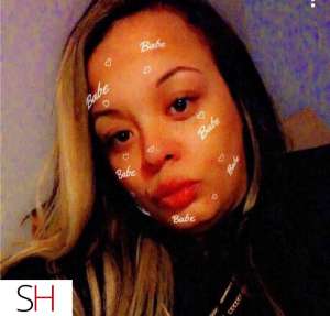 28 year old Latino Escort in Hamilton Thick n lowkey