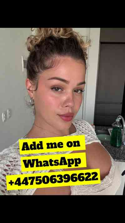 26 year old Escort in Bedford Shelly