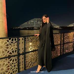 22 year old Indian Escort in Ajman Natasha Indian Model, escort