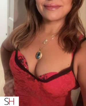 40 year old Escort in Laval Bienvenus / reÇois a laval / un trÈs bon massage inclus