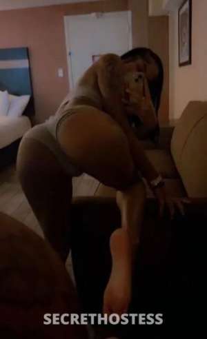 24 year old Escort in Racine WI INCALL SPECIAL Head Master , Throat Goat In Charge