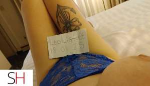 25 year old Caucasian Escort in Niagara Region WELLAND carcall $80 outcalls $100+uberxxxx-xxx-xxx