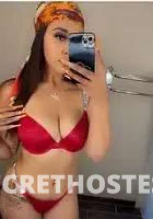 25 year old Filipino Escort in Bakersfield CA sexy Latina available for outcall