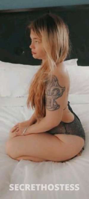 28 year old German Escort in Atlanta GA From Germany with tight kitty an throat hugs