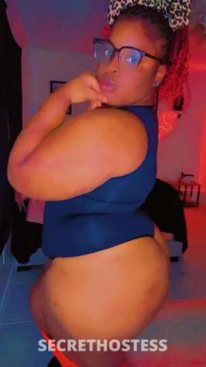 25 year old Escort in Tampa FL pretty and thick