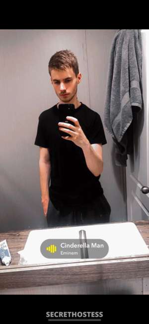 23 year old here to please any girl wanting it in Kokomo IN