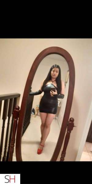 Big Booty Latina Goddess Ready to Fuck &amp; Suck in Brampton