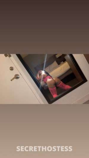 23 year old Escort in Des Moines IA You'll love it here