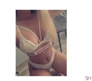 27 year old Latino Escort in Wales Gwynedd Hi Andreea Incall and Outcall, Independent