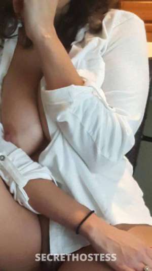 32 year old Escort in San Antonio TX Good Morningggg….. Feeling horny? send me a text