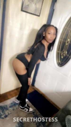 24 year old Escort in Columbus OH my name is HONEY COME FULFILL YOUR DREAMS