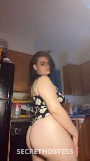 21 year old Escort in Richmond VA Car Play ?Maddie The Baddie