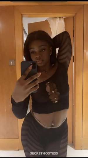 Harriet, escort 22 year old Escort in Lagos,