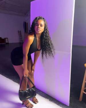 Melissa, escort in Erbil