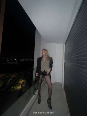 26 year old Asian Escort in London FemdomGoddessVALERIA, escort