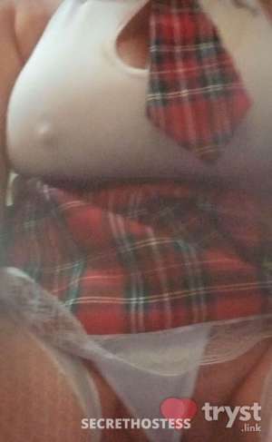 Ms. Lady Y - Psss. Text me in Lincoln NE