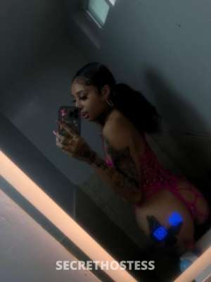 20 year old Escort in Long Beach CA Cum play with me incall//outcall
