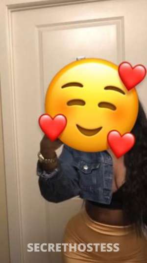26 year old Escort in Philadelphia PA Your favorite slim thick babe