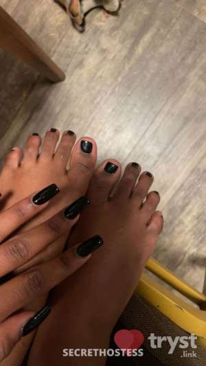 20 year old African Escort in Laurel MD Luna - Available via text