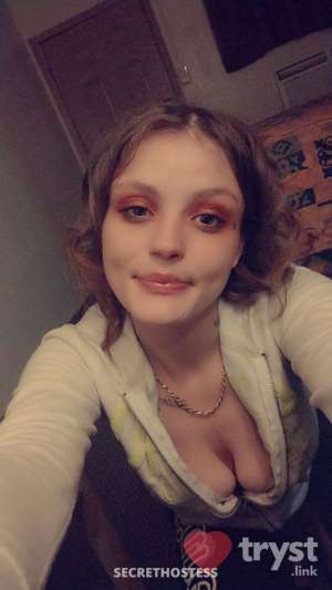 20 year old Caucasian Escort in Wichita KS Delightful Delights - Special Dripping Wet