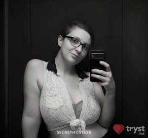 Isabel_Kitty - Nerdy Girls Need Love Too in Herndon VA