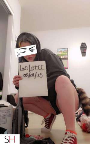 Big titty goth bitch (located in salmon arm in Vernon