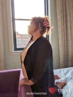 30 year old Irish Escort in Kansas City MO AshleeRose - The sin you hide best