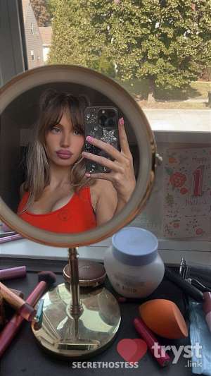 20 year old White Escort in Milwaukee WI Erica