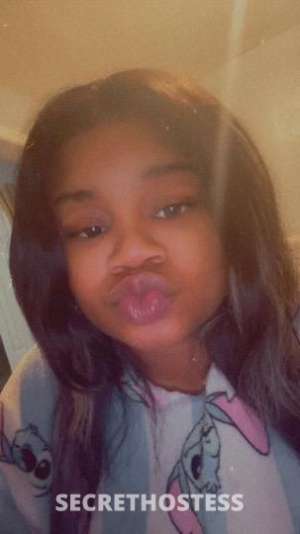 Paris 23Yrs Old Escort Milwaukee WI Image - 4
