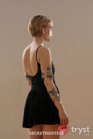 Alia Quinn - playful and kinky in Winnipeg