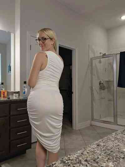 28 year old Escort in Karlstad Add me on WhatsApp xxxx-xxx-xxx add me on telegram 