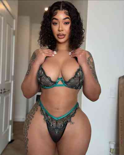 I’m available for hookup sex and massage in Fairfax VA
