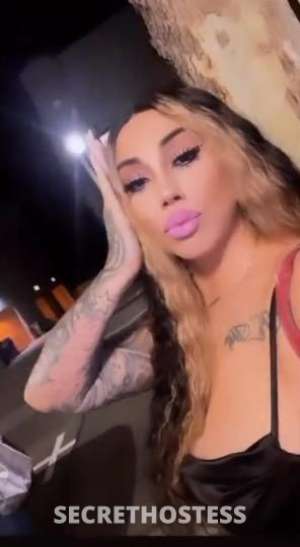 24 year old Escort in San Mateo CA nikki baby wants to playy