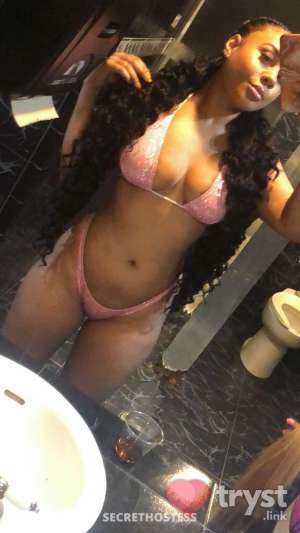 20 year old Mixed Escort in Birmingham AL Jasmine Johnson - Your Best Kept Secret