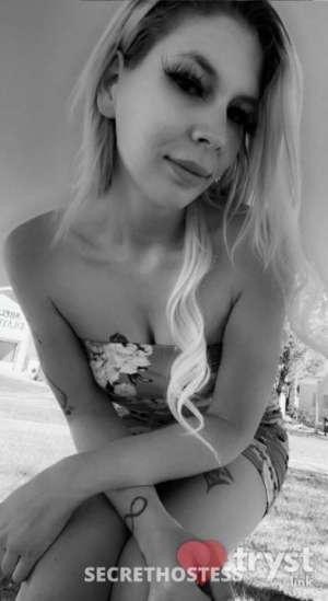 20 year old White Escort in Tempe AZ Salena - .... .......Eχтяємℓy