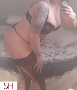HUMPDAY…. . ツfeeling frisky ? No regrets in Windsor