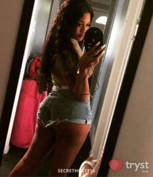 30 year old Mixed Escort in Southfield MI Candii - Just too Hott