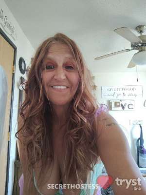 50 year old Caucasian Escort in Des Moines IA Purrin Kitty - Come be whoever