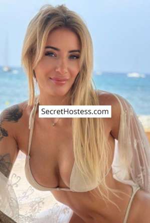 Isabella, Agency in Ibiza