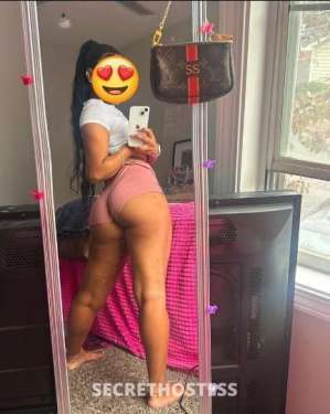 29 year old Latino Escort in Allentown PA Hello love, I'm Latina and I'm available for you