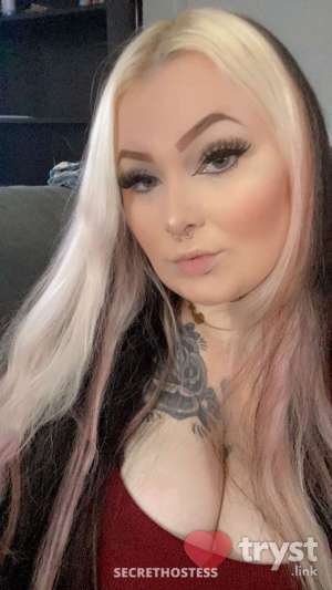 Layla Skyee - Sexy Lactating Super Soaker in Sherman TX
