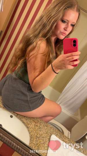 20 year old Caucasian Escort in Indianapolis IN Everrly - Ultimate GFE Experience